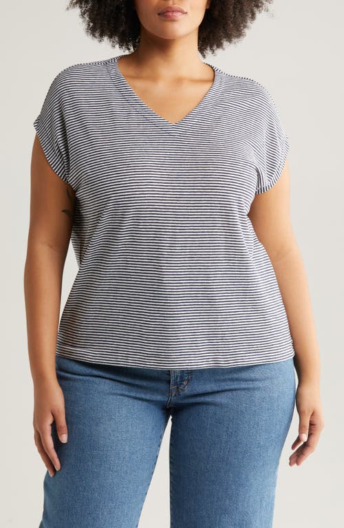 Madewell Stripe Relaxed V-Neck Linen Blend Top in Juniper Berry at Nordstrom, Size 1X
