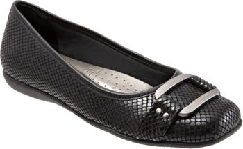 Trotters sizzle cheap signature flat