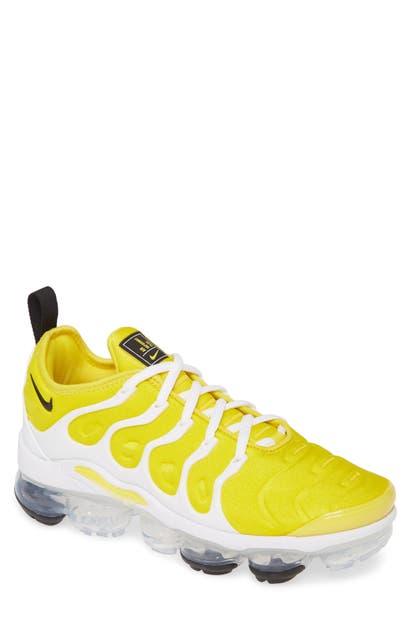 Nike Air Vapormax Plus Sneaker In Speed Yellow/ Black/ White