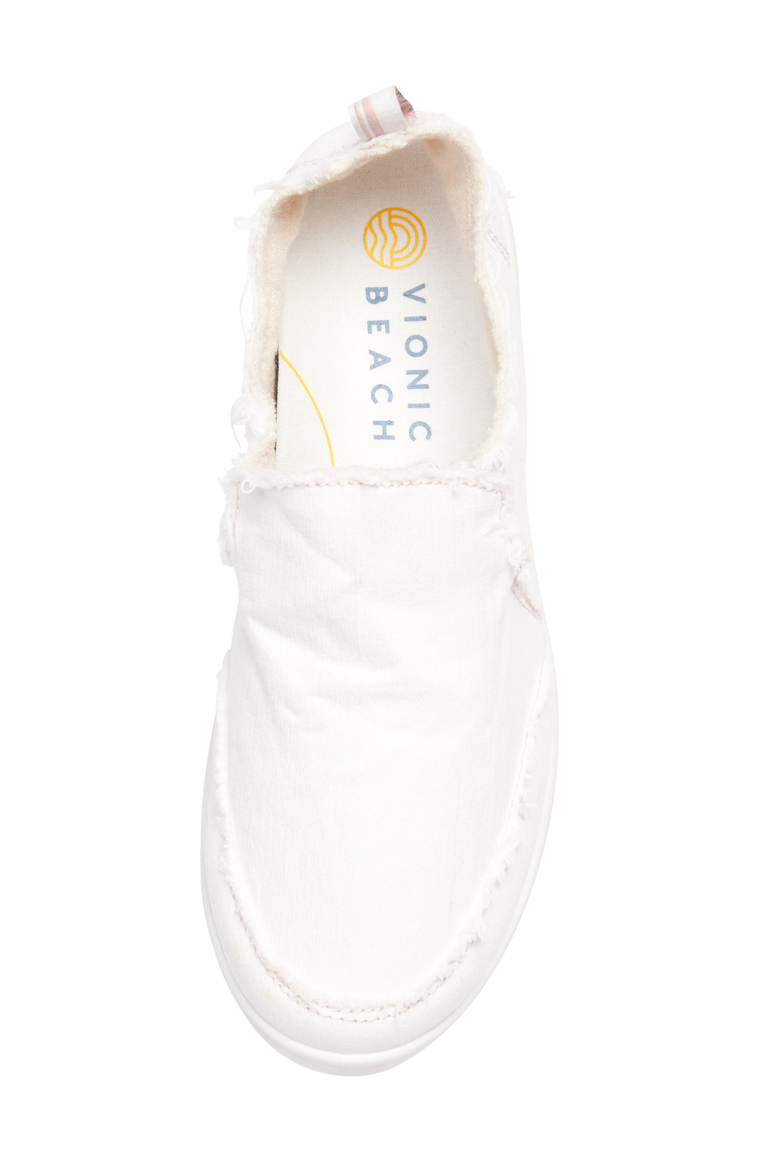 vionic dash slip on sneaker