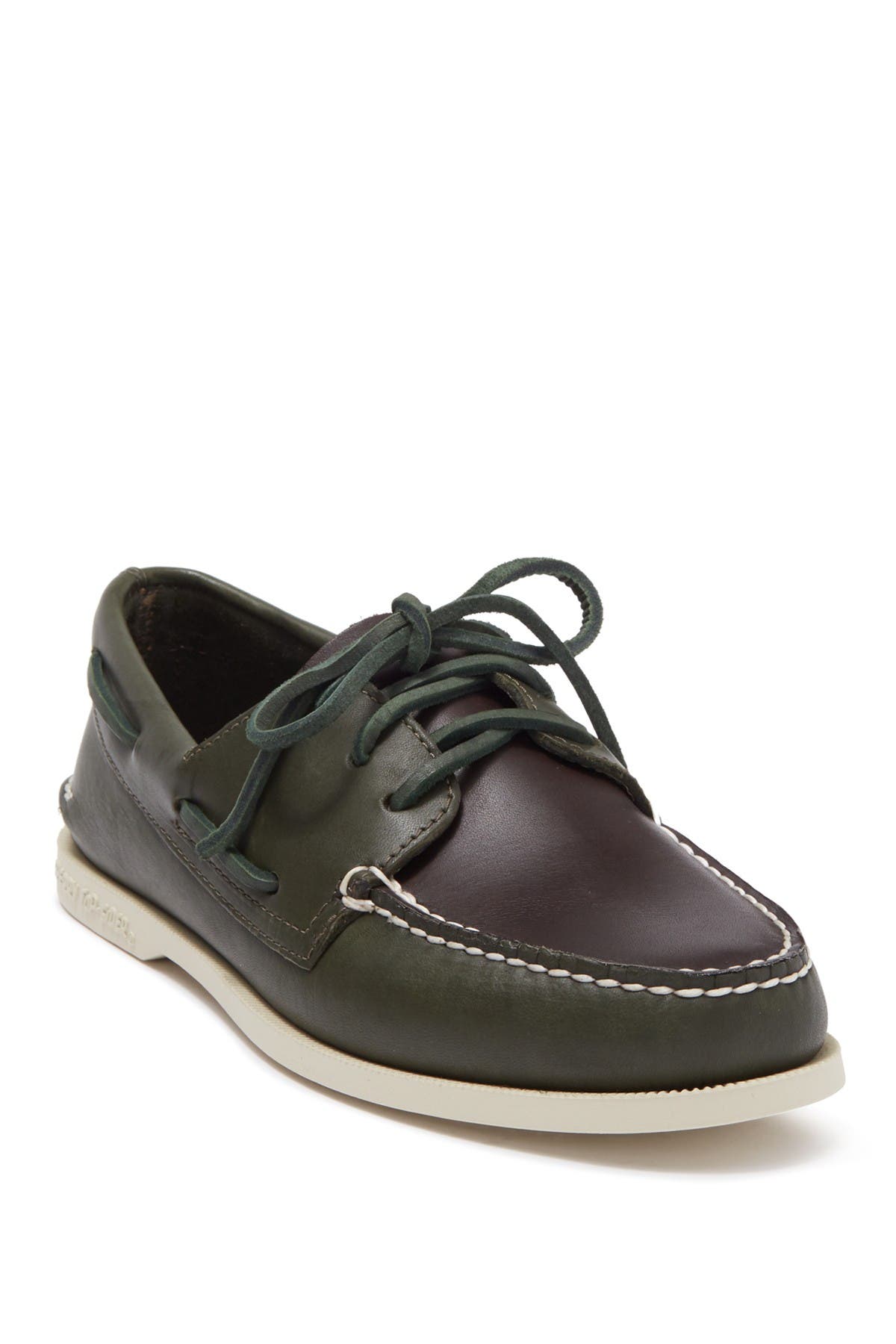 Authentic Original 3-Eye Boat Shoe 