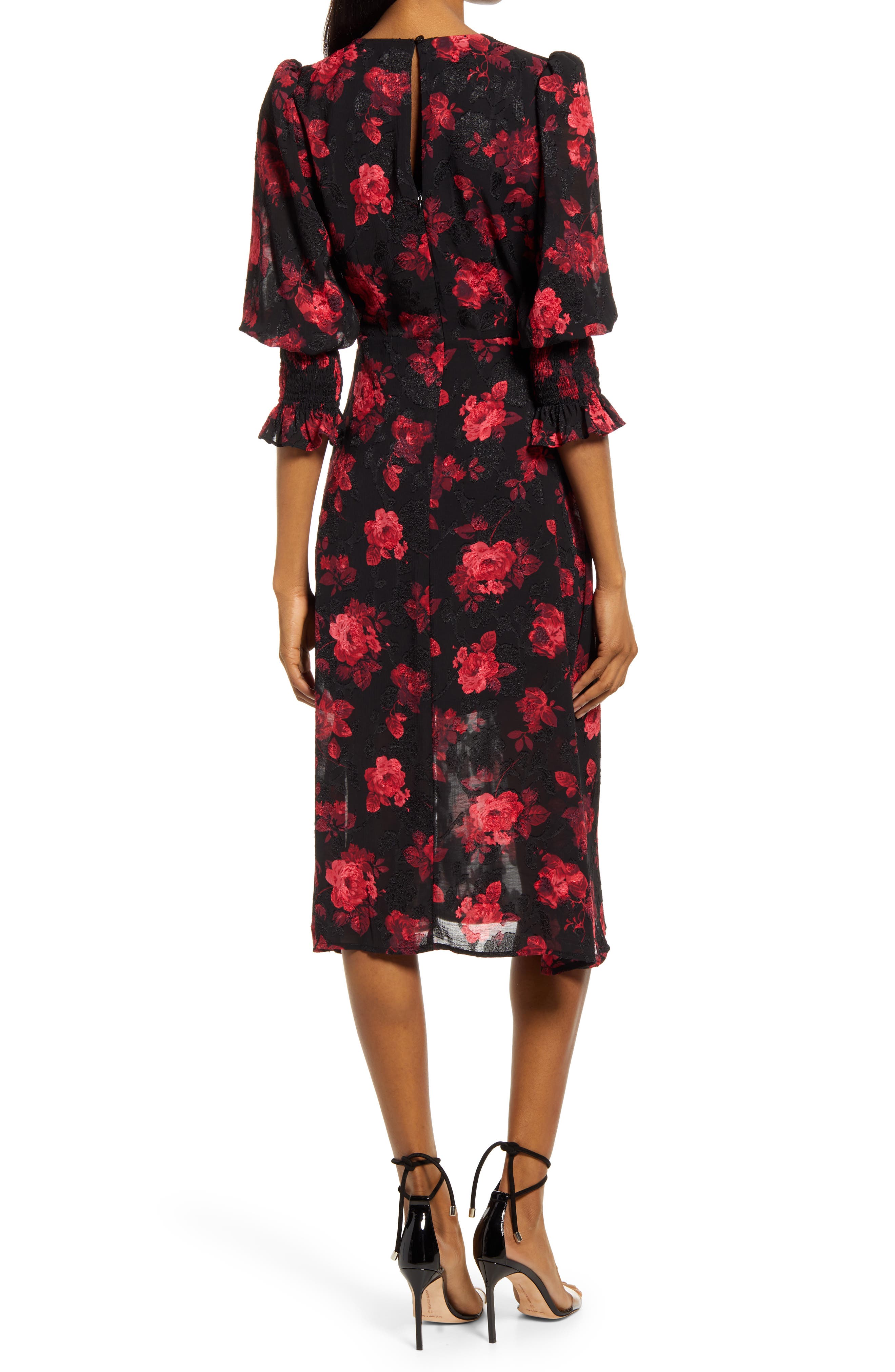 Chelsea28 Floral Smocked Cuff Long 