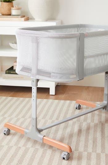  Skip Hop Baby Bassinet, Cozy Up 2-in-1 Bedside Sleeper &  Bassinet, Grey : Everything Else