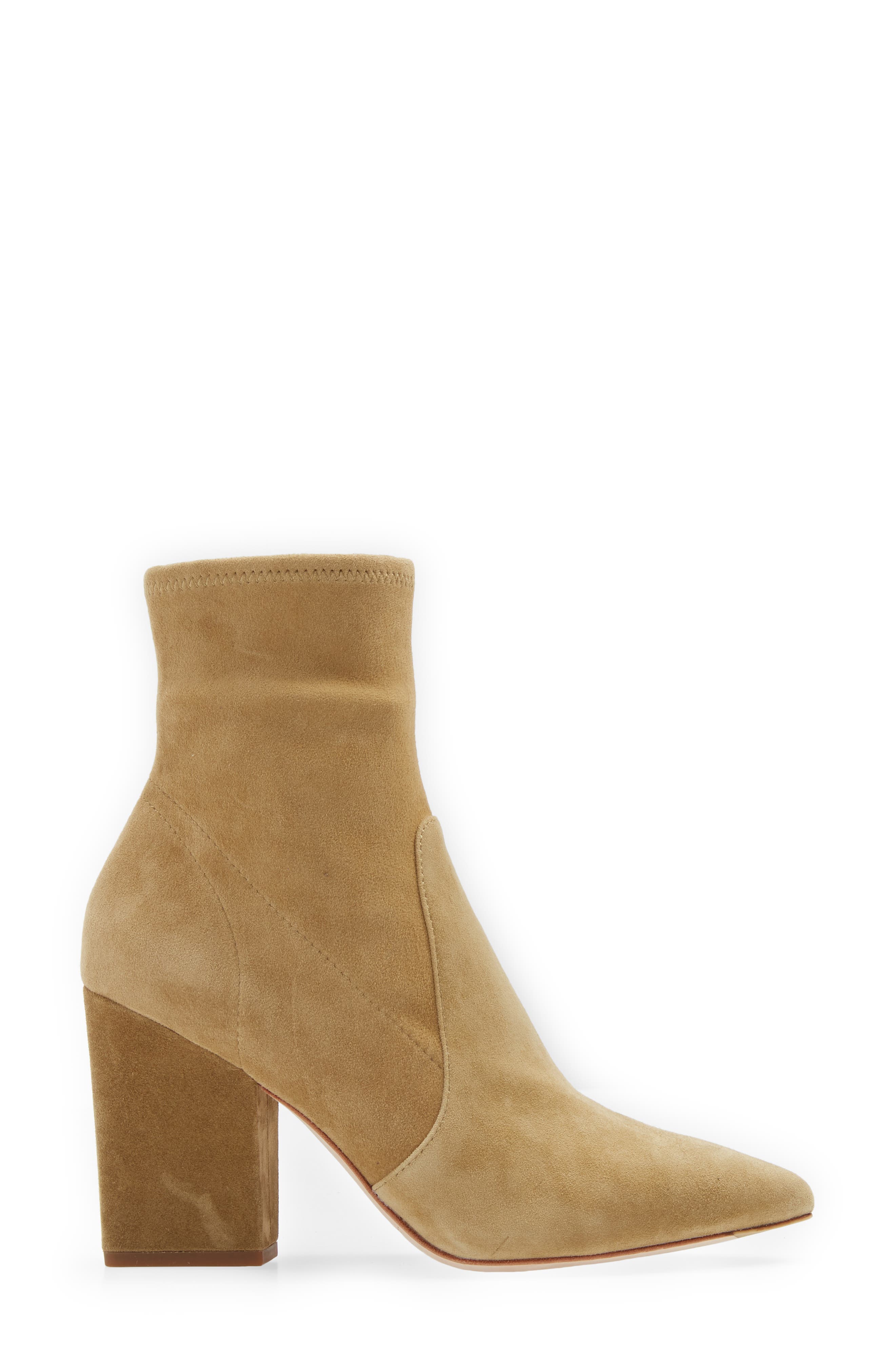 isla pointy toe bootie