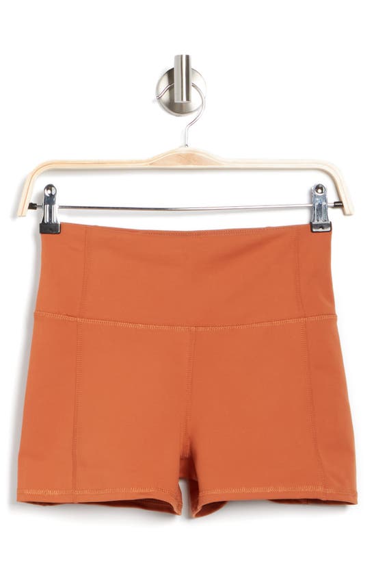 Jessica Simpson Tummy Control Hottie Biker Shorts In Amber Brown
