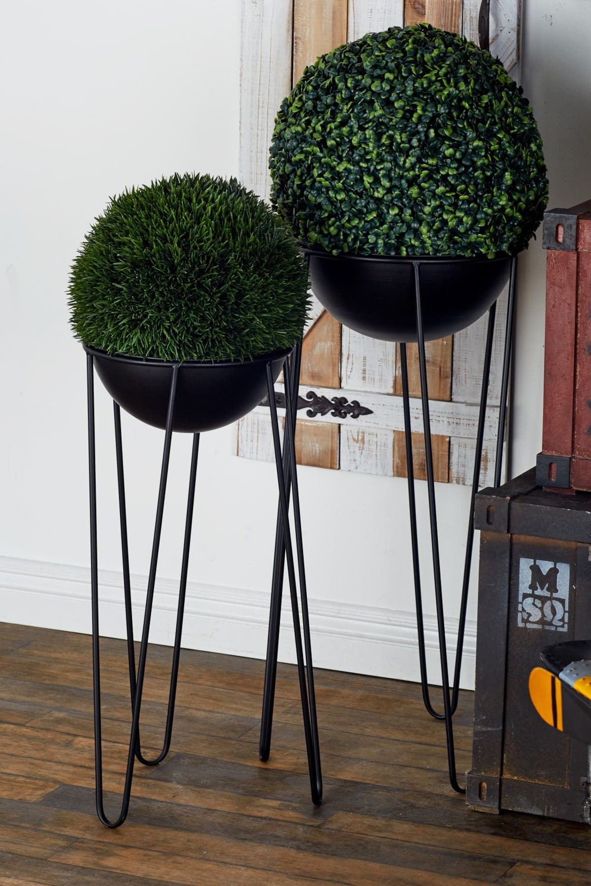 tall black planters set of 2