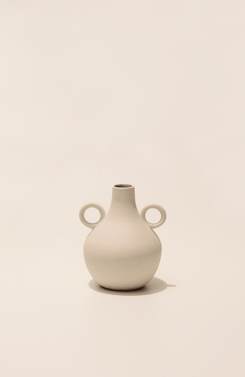 Osmos Studio Harappan Vase In Off White