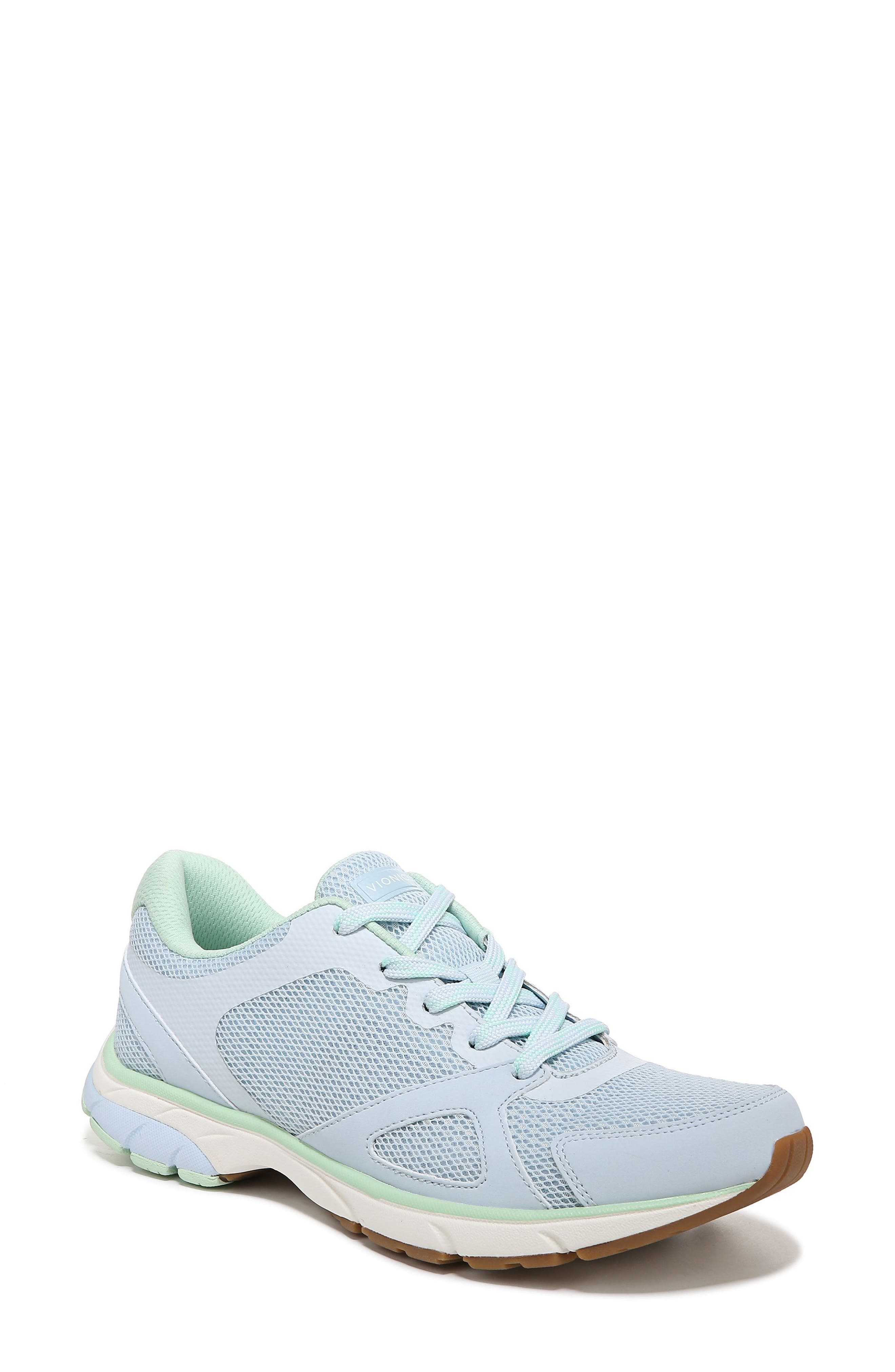 ladies wide width shoes with arch support