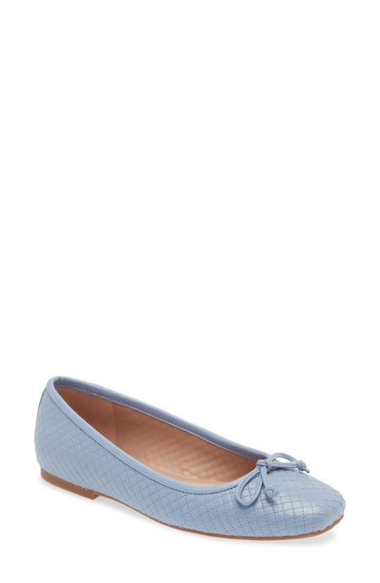 Nordstrom Ashton Quilted Flat In Blue Angelite