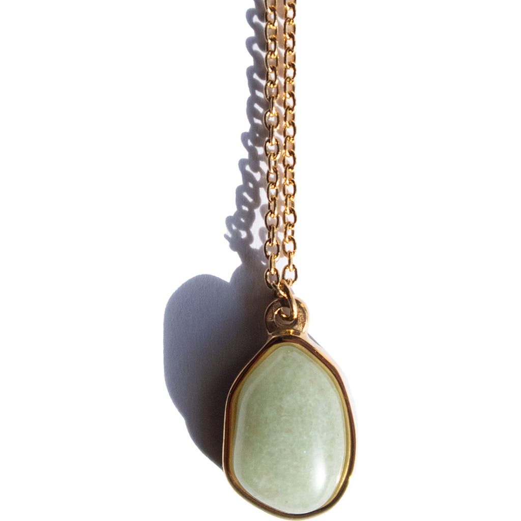 Seree Women's Green Puzzle Jade Stone Pendant Necklace Pebble In Light Green