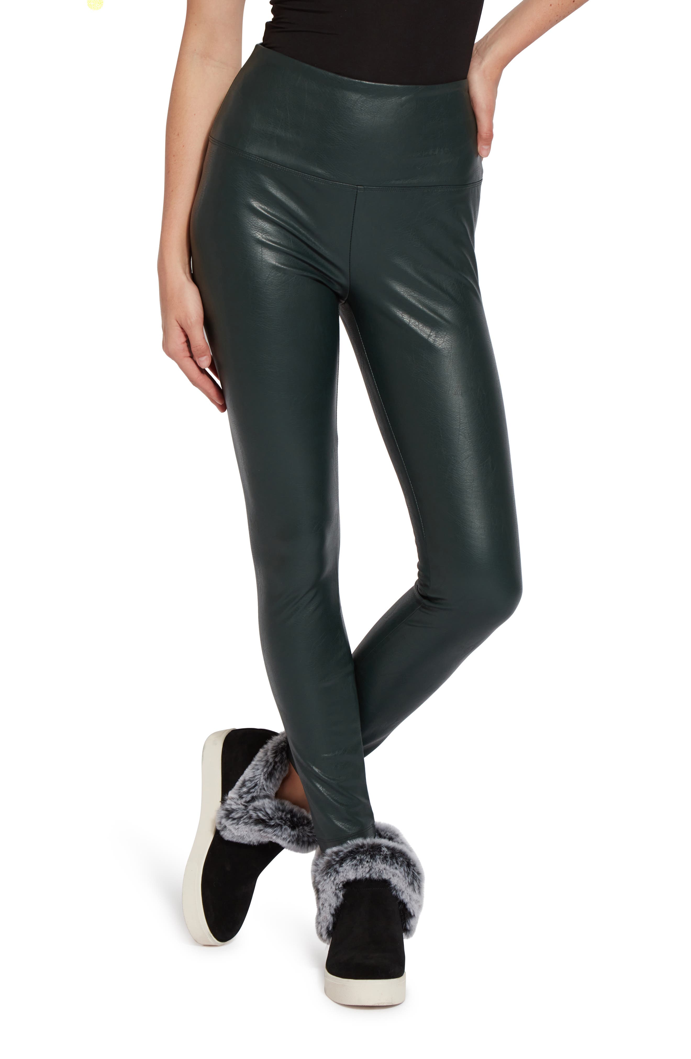 Lyssé Textured Faux Leather Leggings 