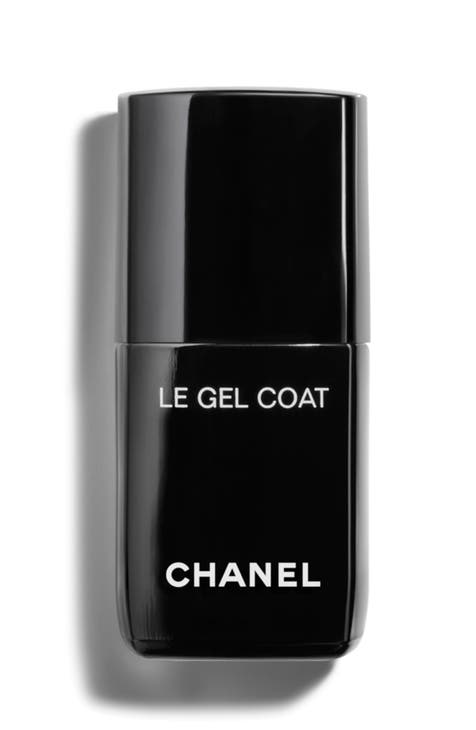 We Tried Chanel's New Long-Wear Nail-Polish Formula