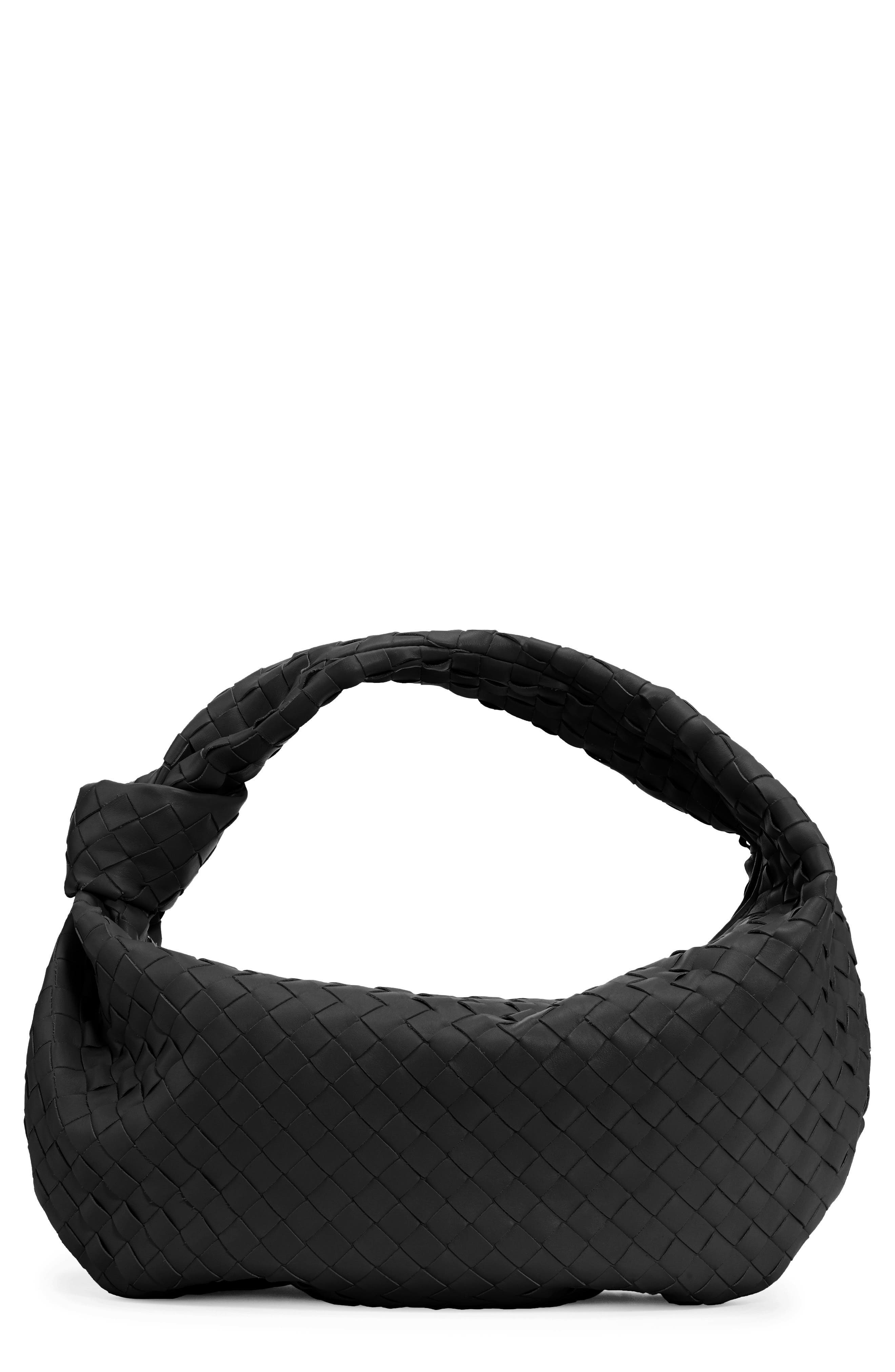 louis vuitton black purse with chain