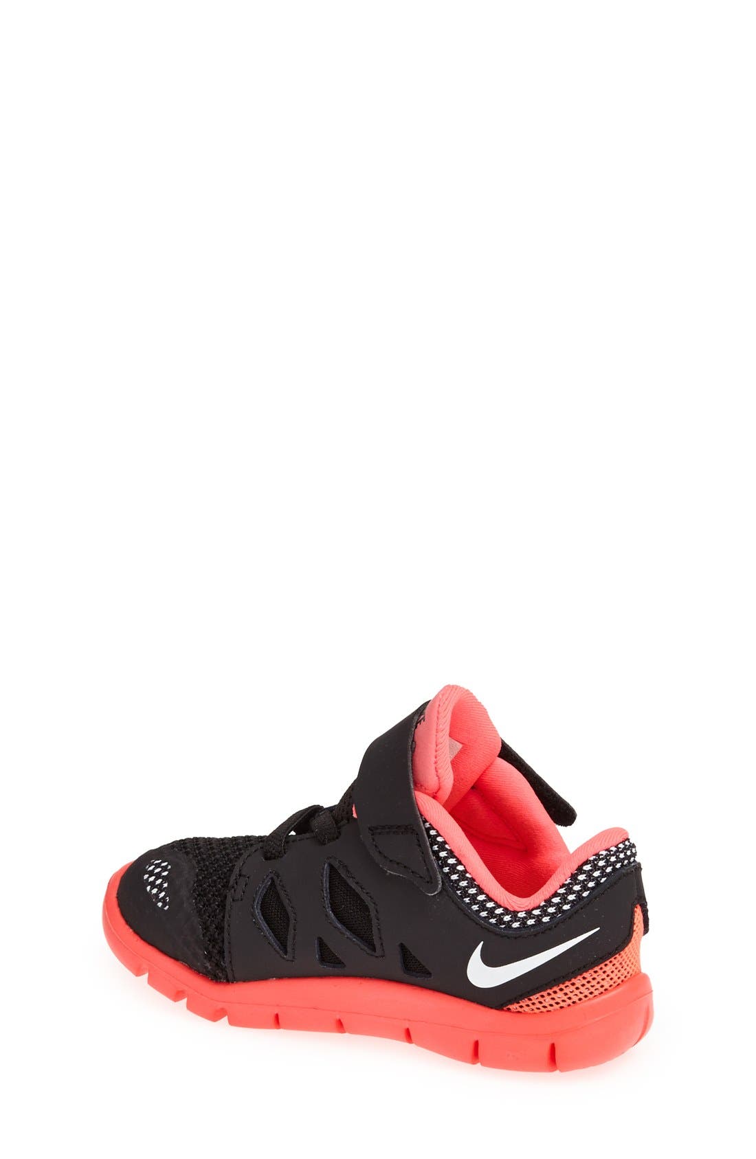 baby walking shoes nike