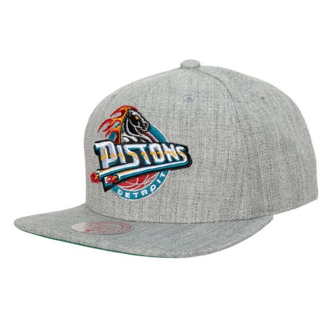 Mitchell & Ness Detroit Pistons Sail Off White Two Tone Snapback Hat