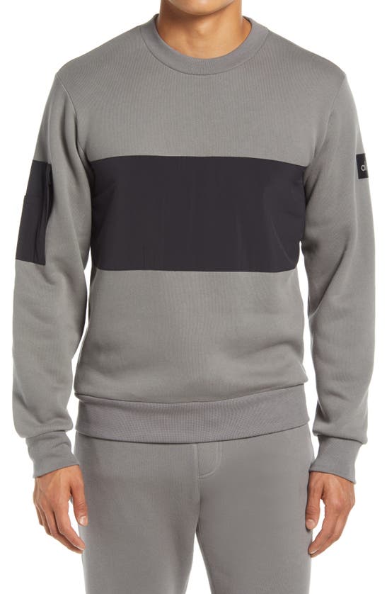 Traverse Mixed Media Pullover In Shadow Grey