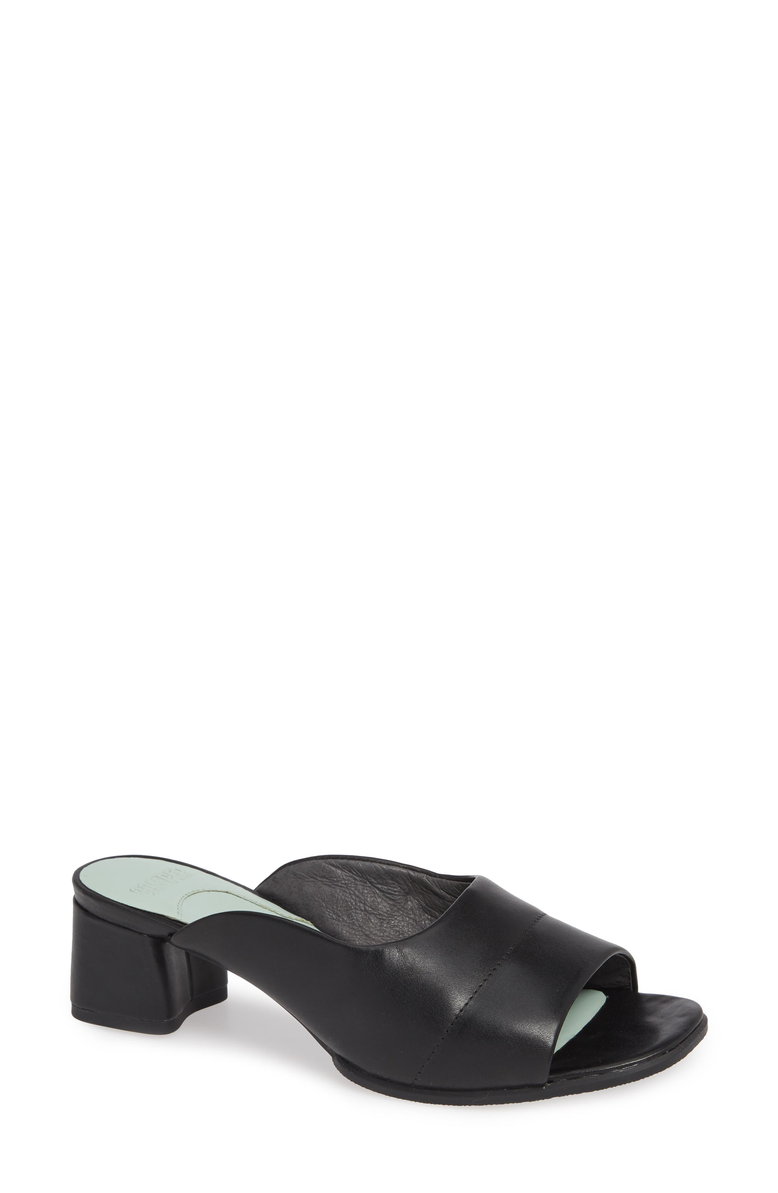 nordstrom rack comfort sandals