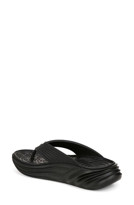 Shop Vionic Tide Rx Flip Flop In Black