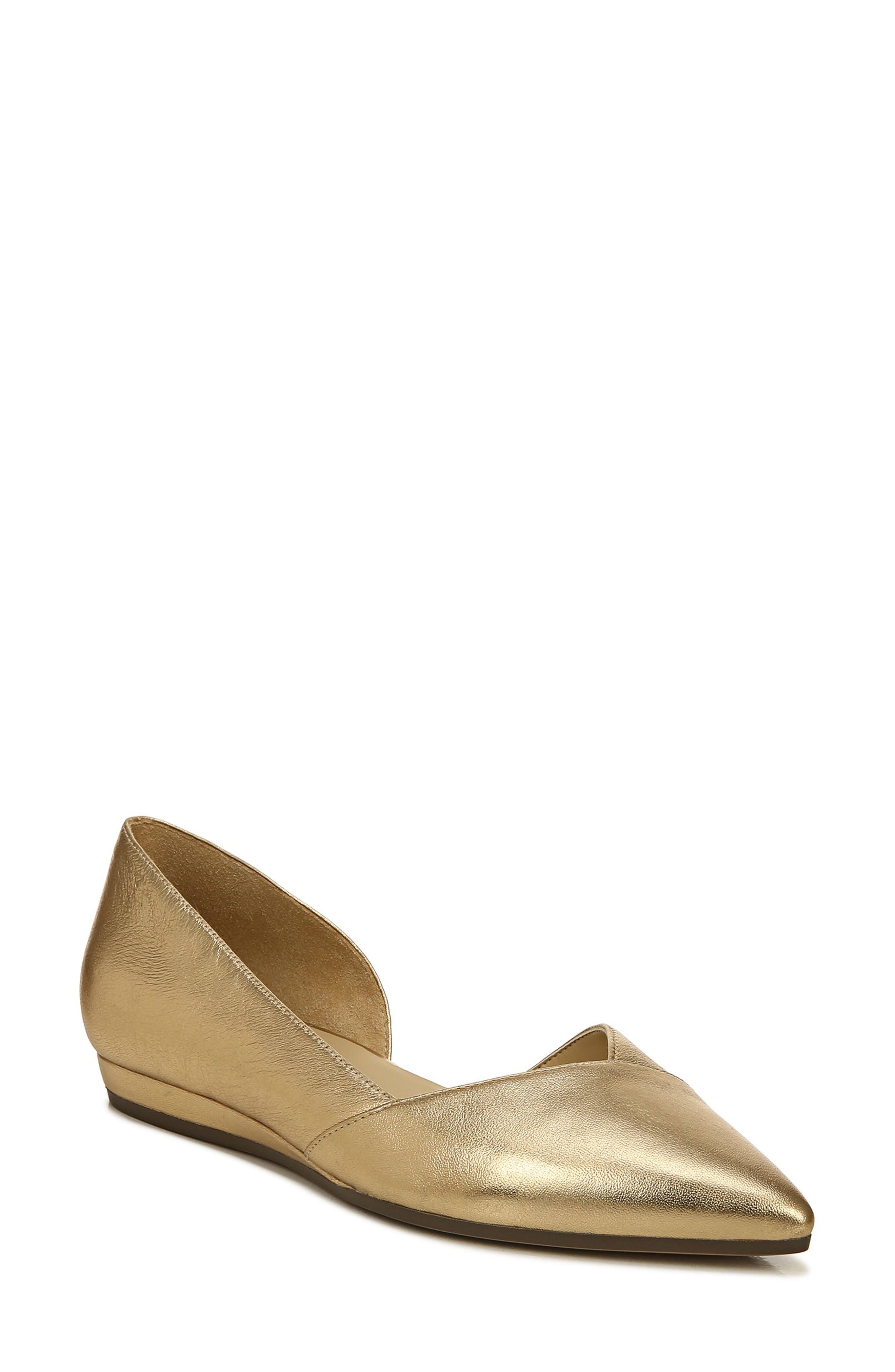 naturalizer mules clearance