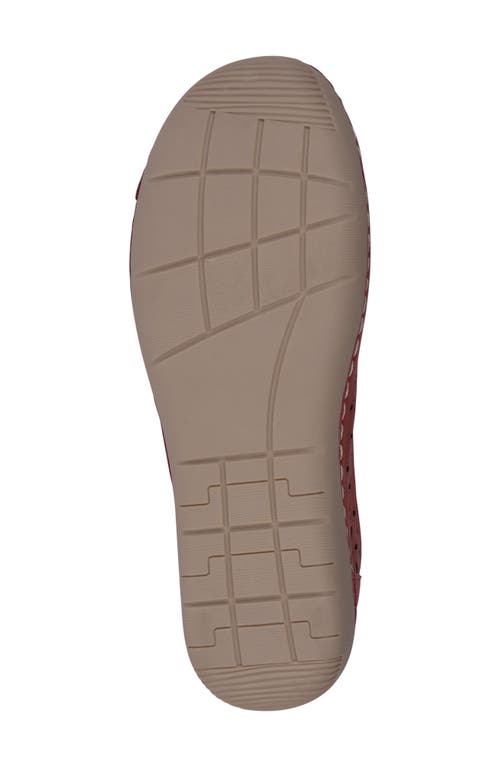 Shop Good Choice New York Nysha Flat In Red