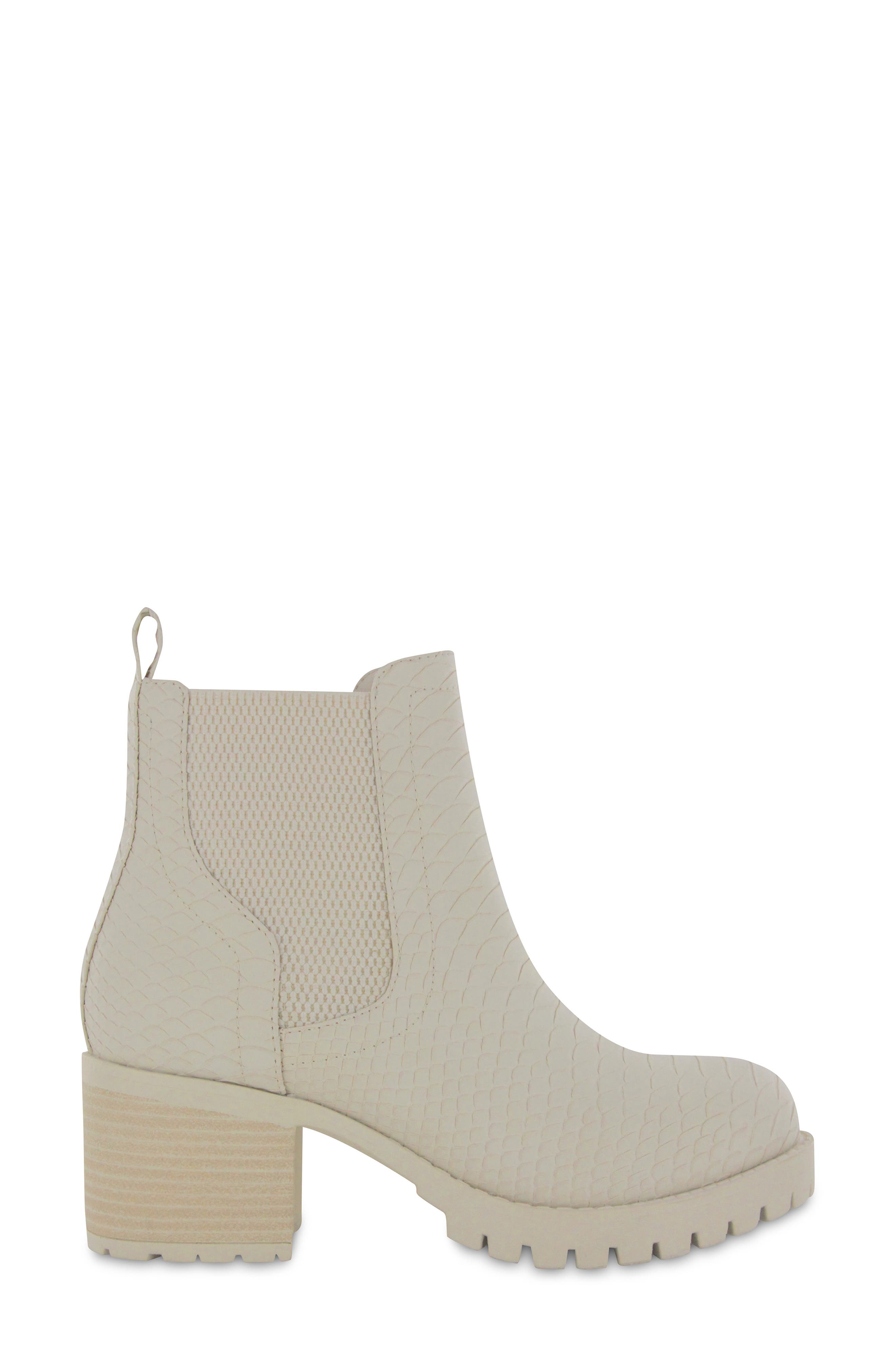 MIA Jonna Lug Sole Chelsea Boot | Nordstrom