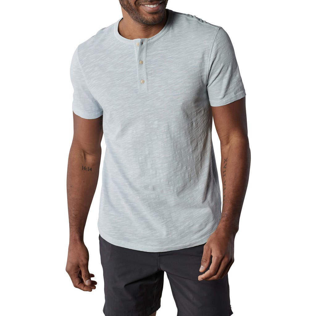 The Normal Brand Men's Active Short Sleeve Puremeso Henley In Stone In Mist