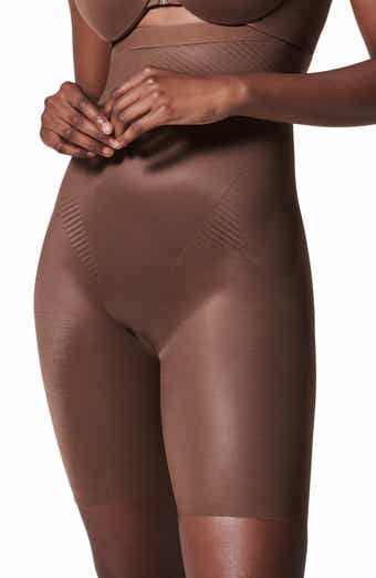 SPANX womens Shapewear for Women Thinstincts Open-bust Mid-thigh Bodysuit  (Regular and Plus Sizes), Soft Nude, X-Small : : Clothing, Shoes &  Accessories
