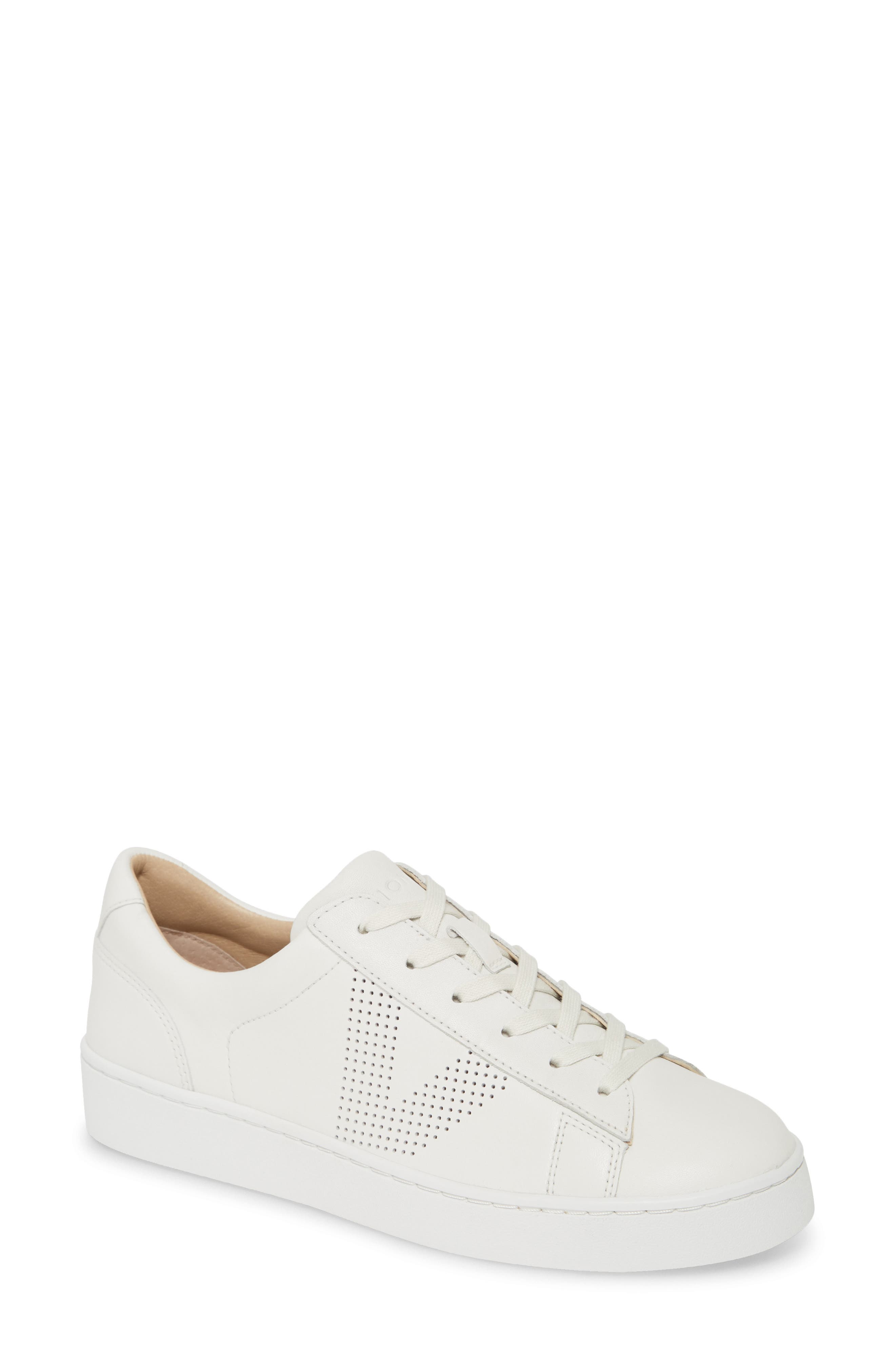 vionic white tennis shoes