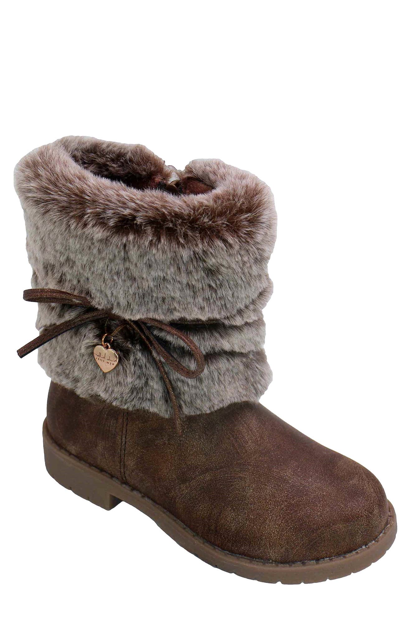 chestnut fur boots