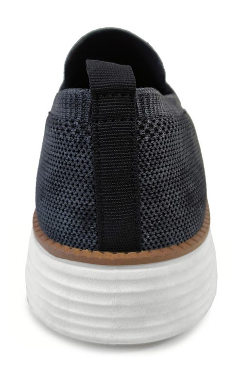 Akademiks Men's Dayton Slip-on Sneakers In Black
