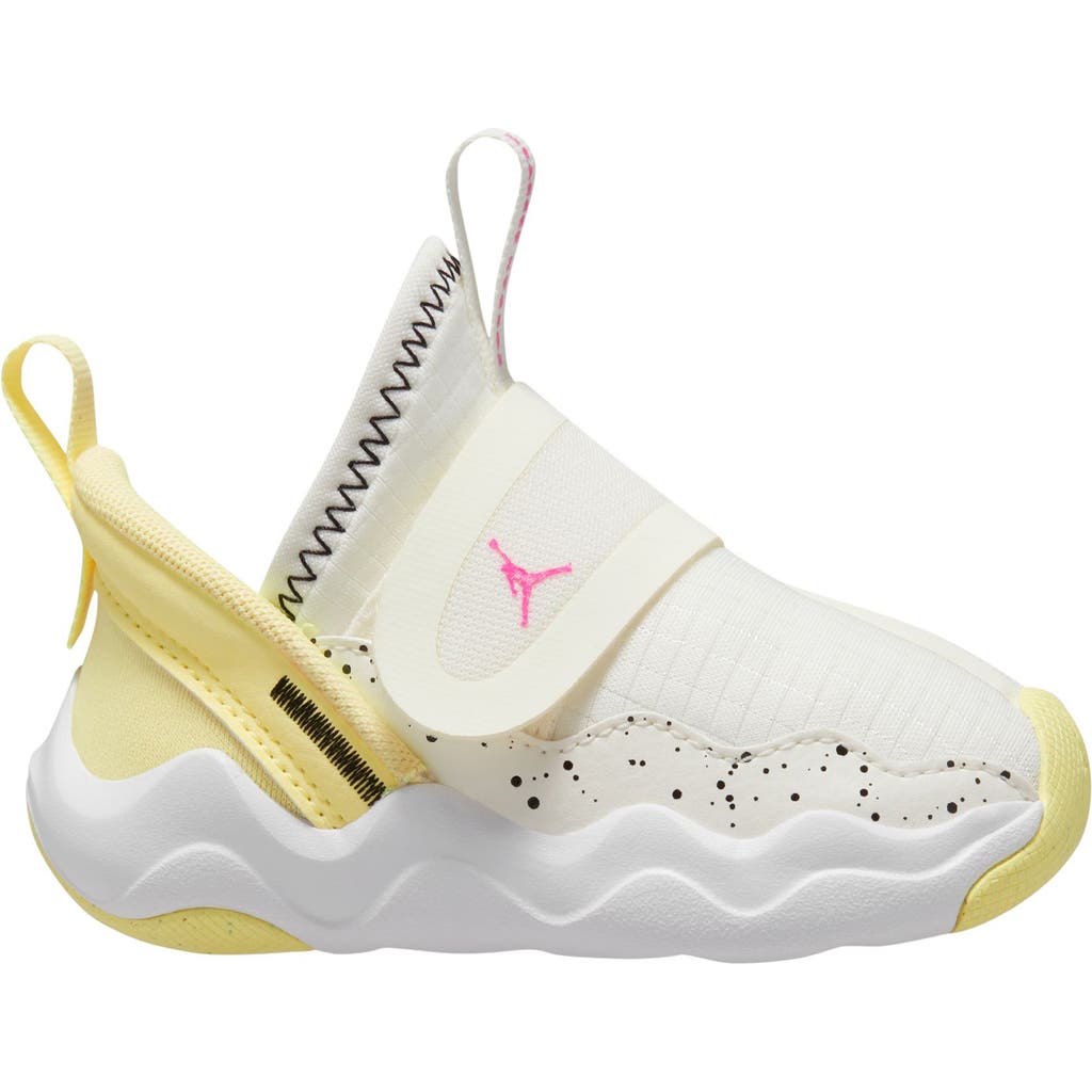 Nike Jordan 23/7 Pull-on Sneaker In Sail/fuchsia/orange