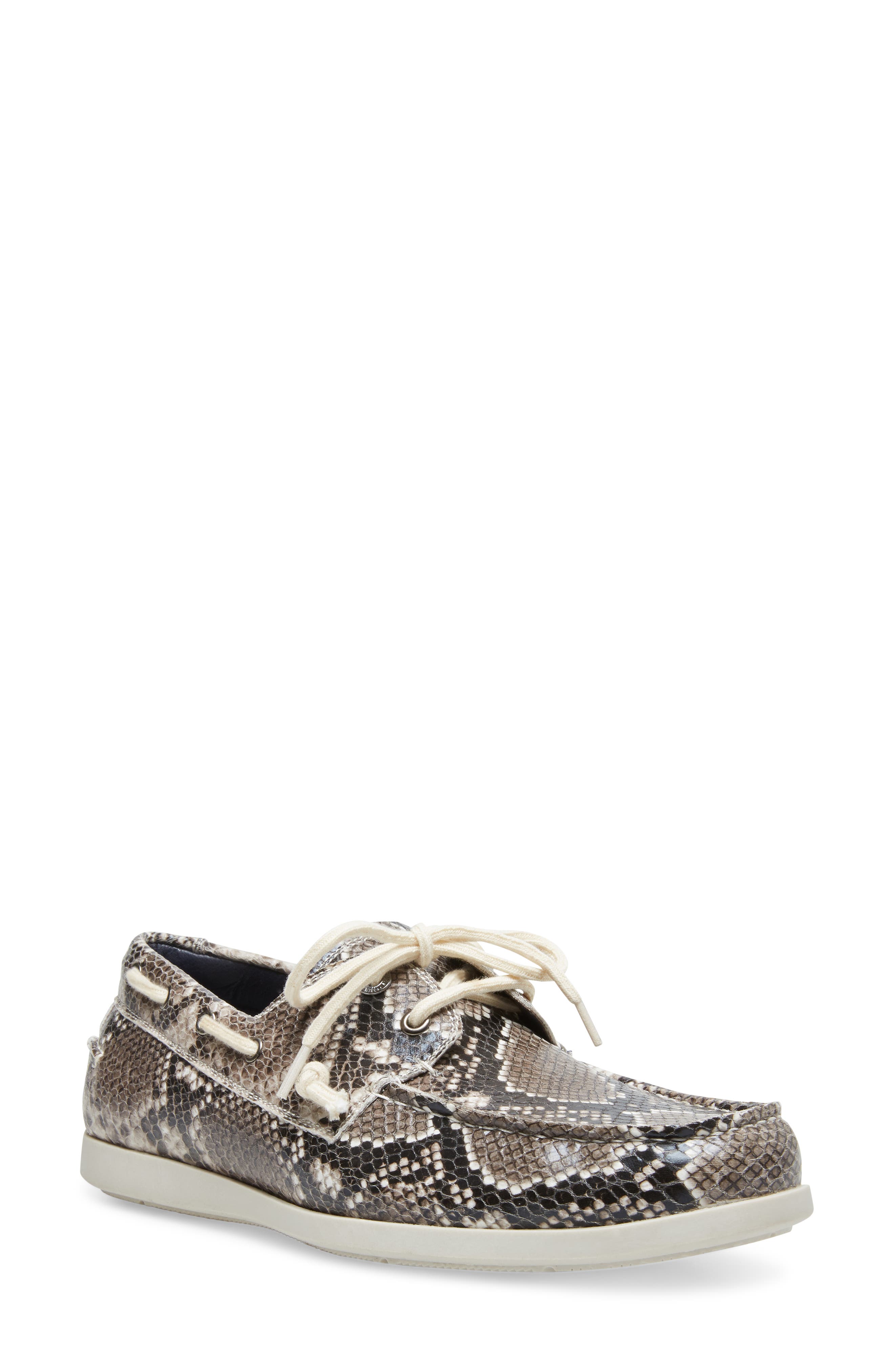 madden boat shoes
