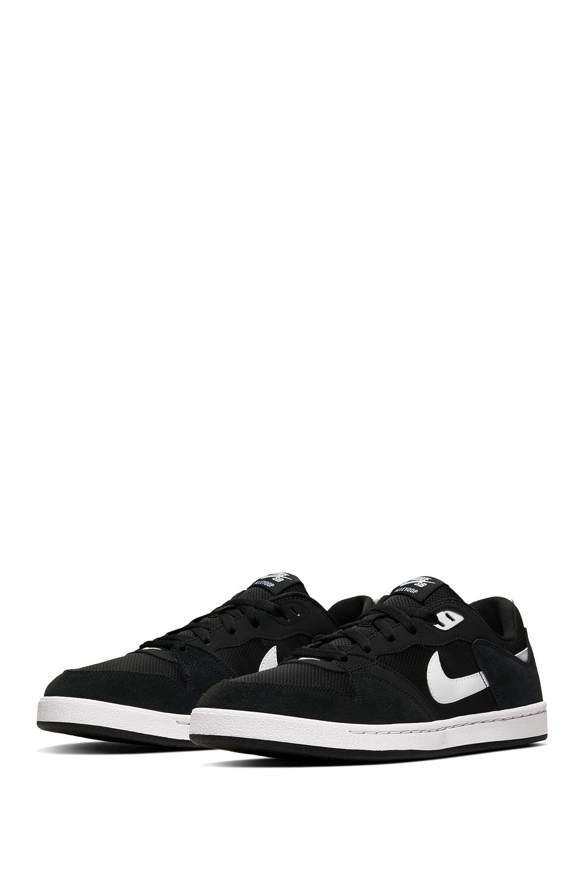 nike skateboard sneakers