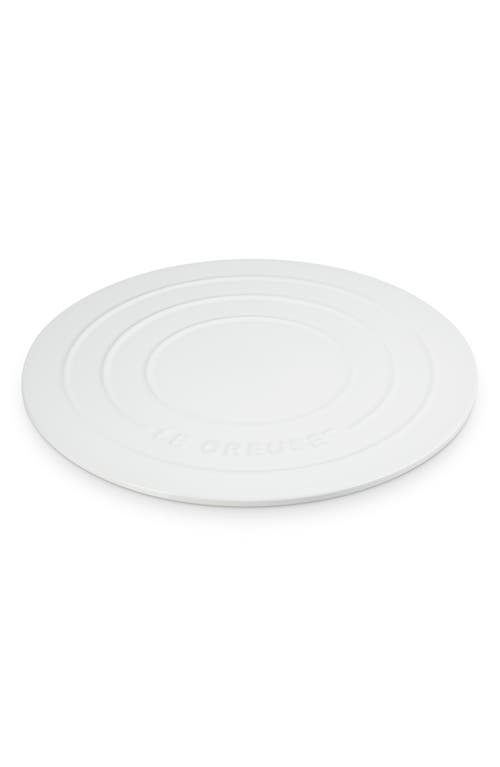 Le Creuset Round Pizza Stone in White at Nordstrom
