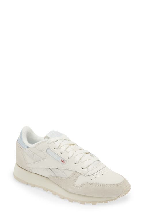 Reebok Classic Leather Trainer In Chalk/vinc