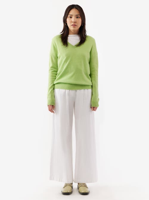 Gobi Cashmere V-neck Sweater In Jade Lime