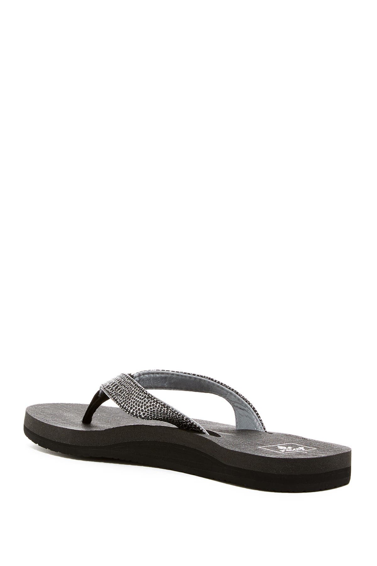 reef sassy flip flops