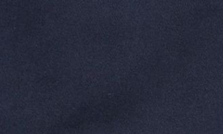 Shop Caslon (r) Twill Shorts In Navy Blazer