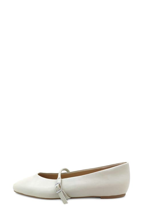 Kenneth Cole Magnolia Mary Jane Flat In Ecru Leather