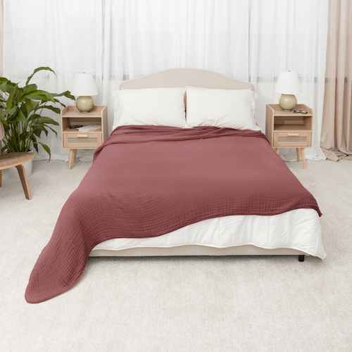 Comfy Cubs Adult Muslin Blanket In Wine
