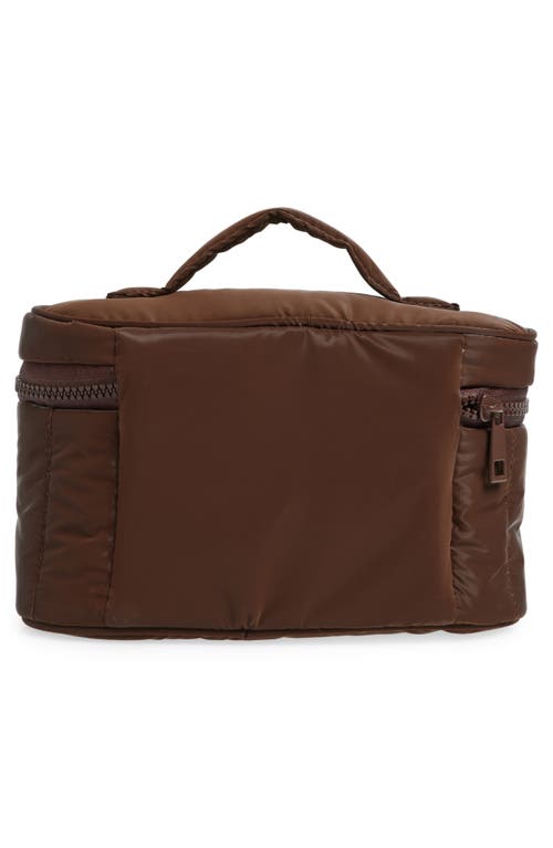 Mytagalongs Allure Cooling Cosmetics Bag In Latte