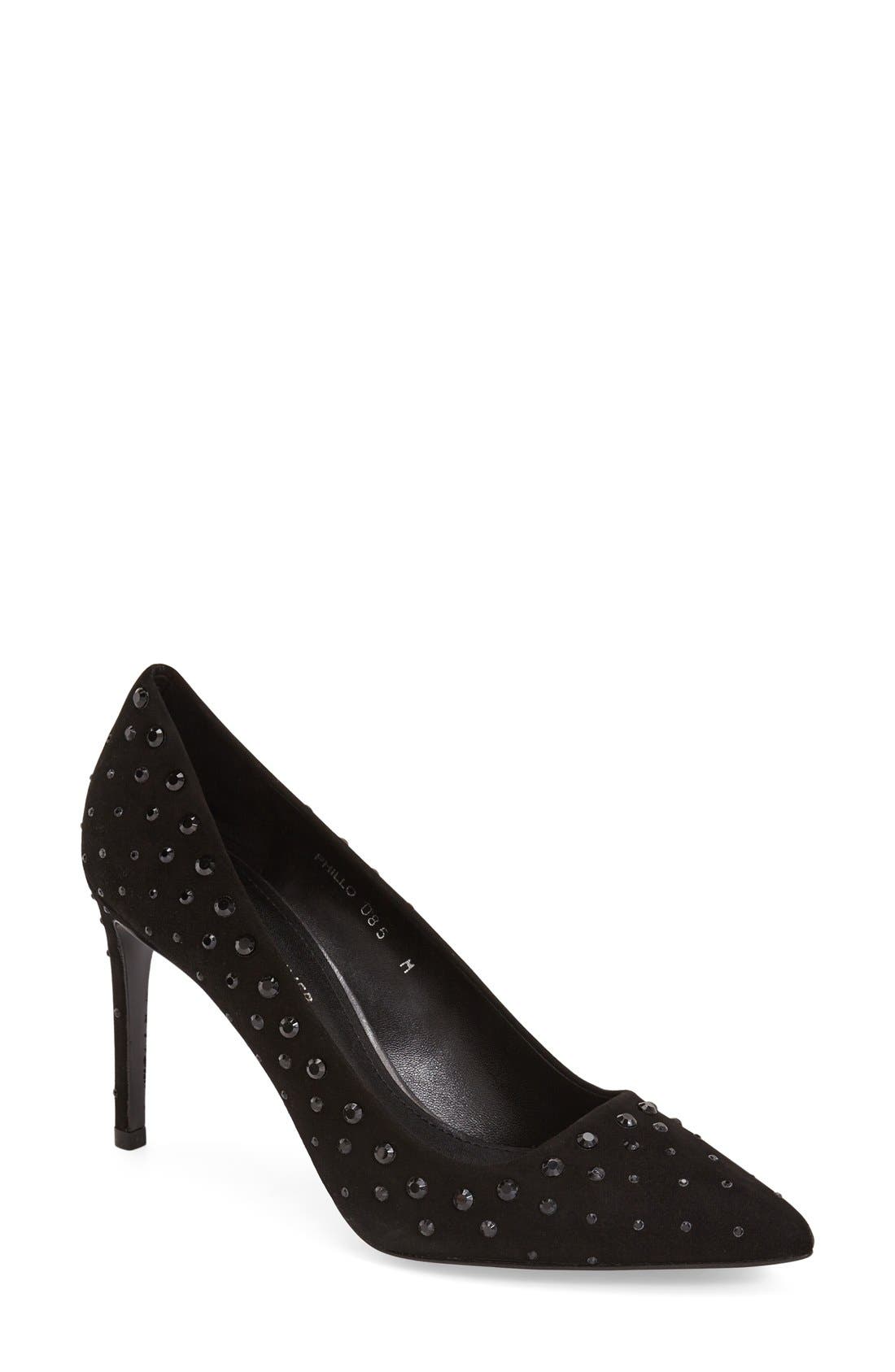 donald pliner black pumps