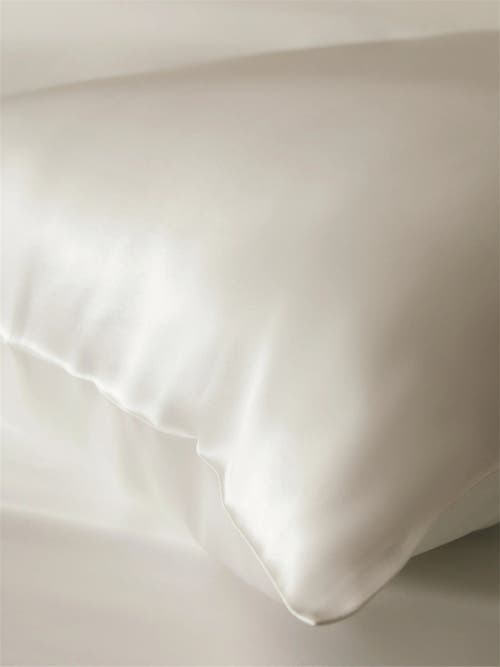 Shop Lilysilk Pure Mulberry Silk Terse Envelope Luxury Pillowcase In White