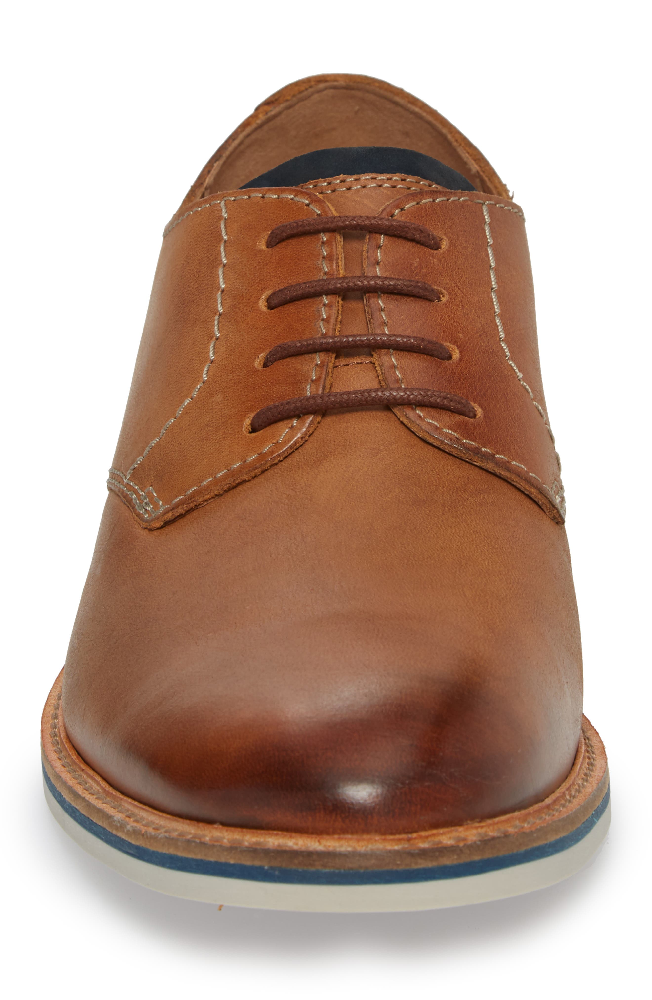 atticus plain toe derby