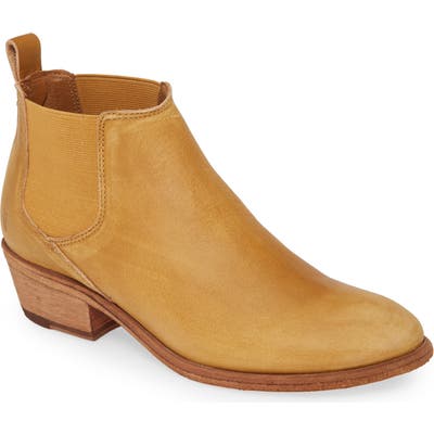 Frye Carson Chelsea Boot