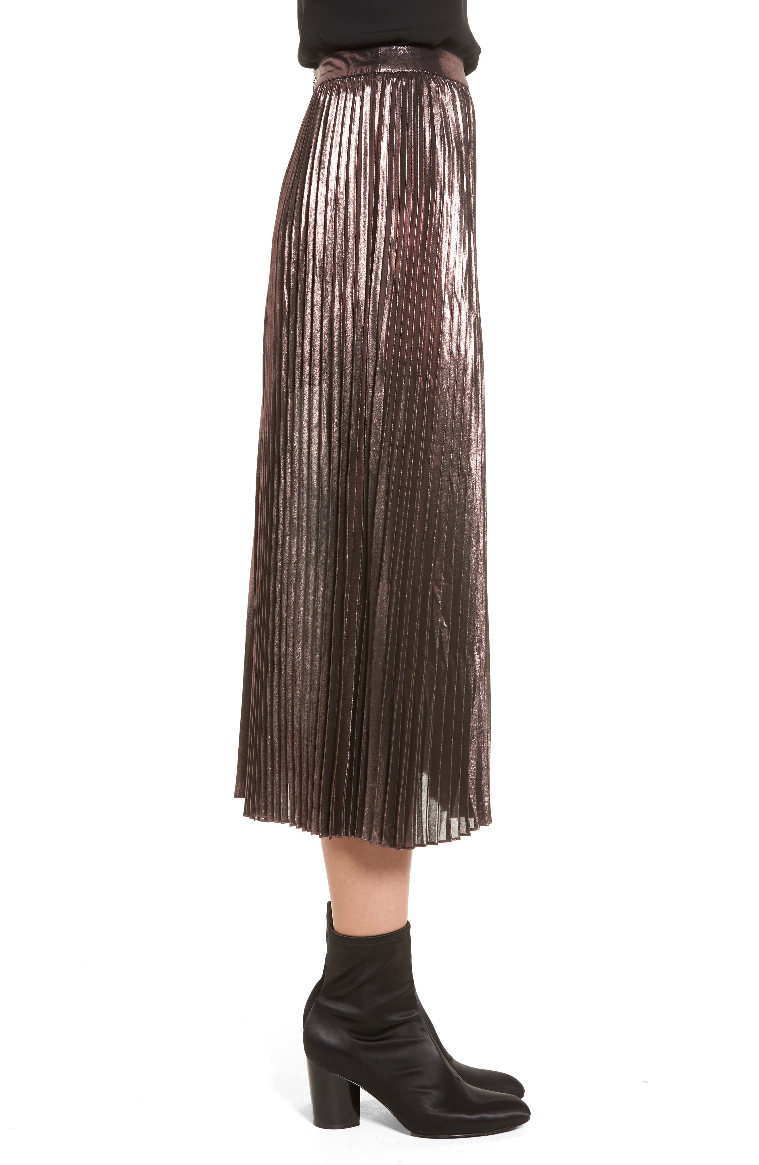 trouve metallic pleated skirt