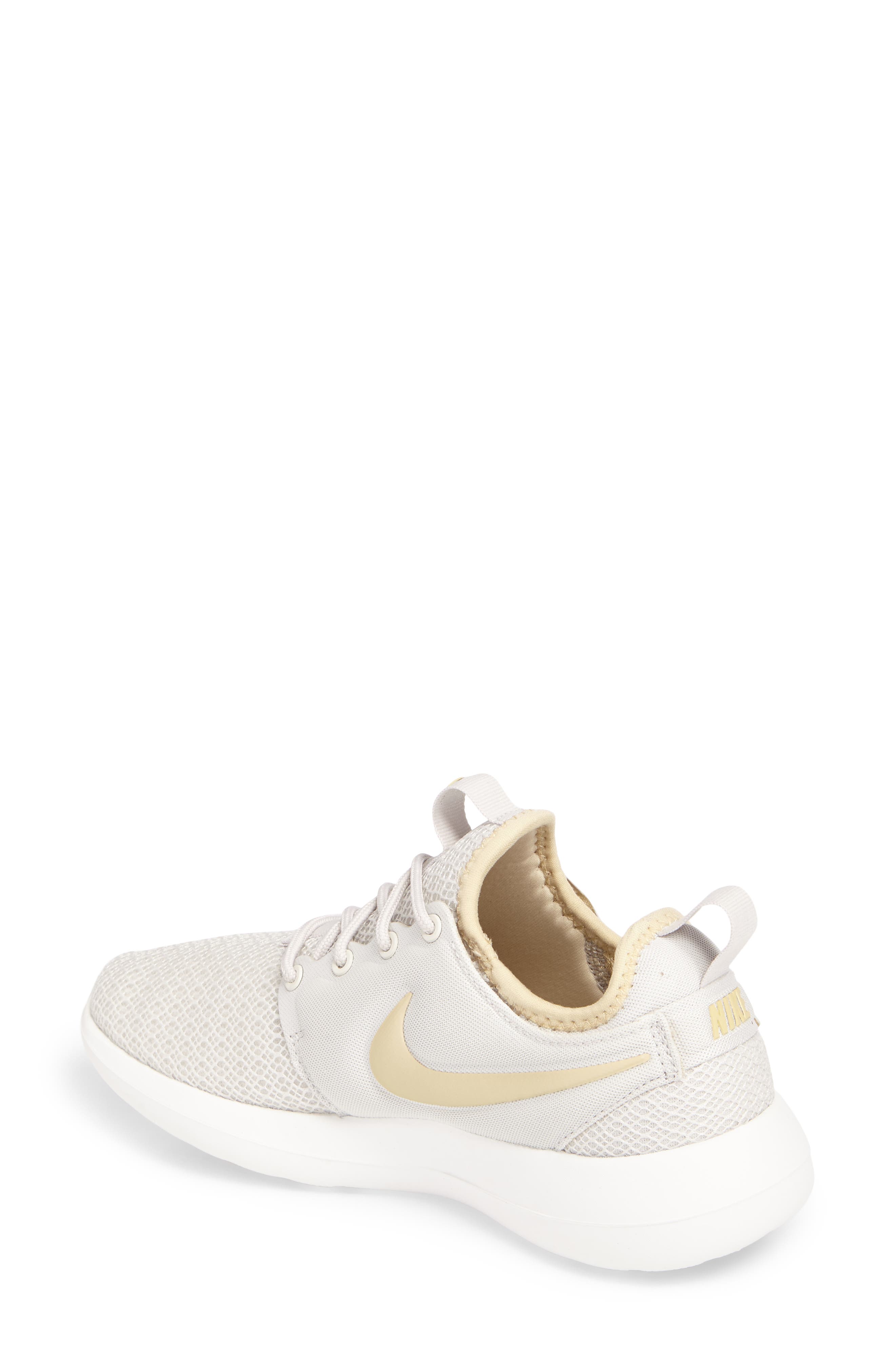 nike roshe two womens