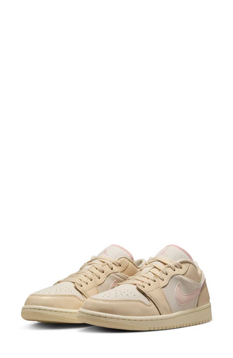 Air Jordan 1 Low Sneaker (Women)