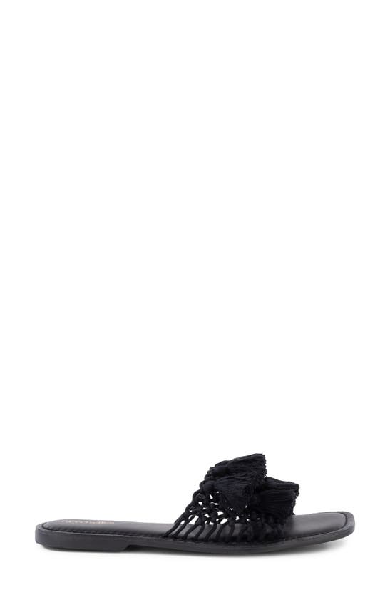 Seychelles Camellia Slide Sandal In Black