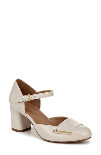 Naturalizer Lavish Mary Jane Pump In Porcelain Faux Leather